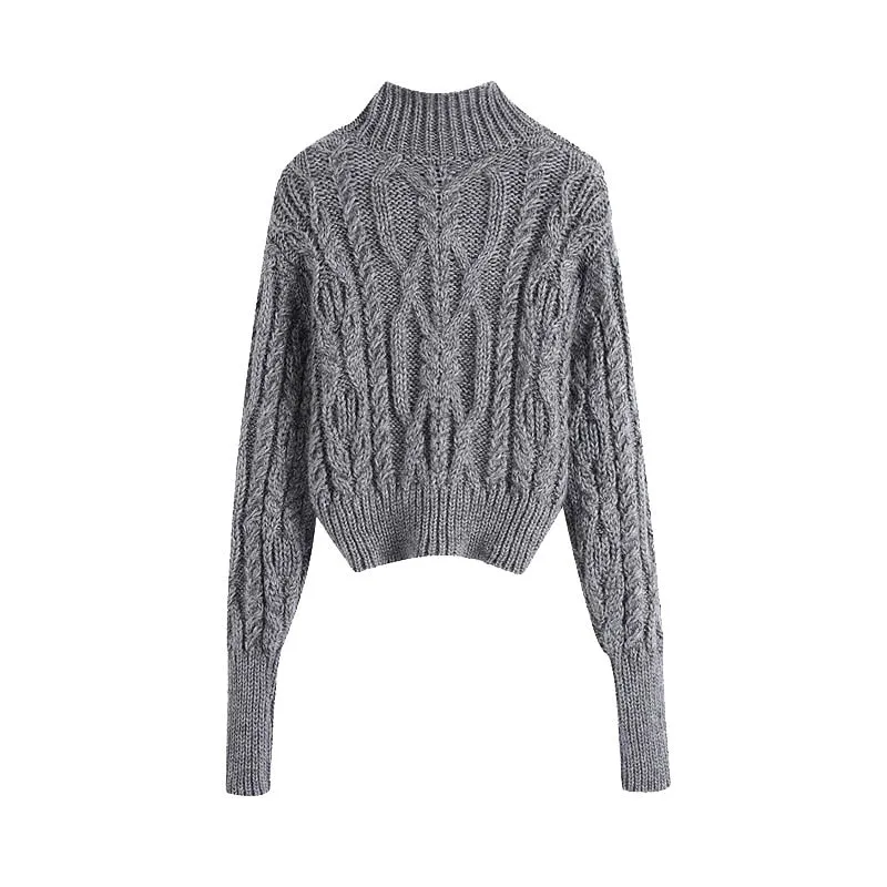 CROPPED CABLE-KNIT SWEATER