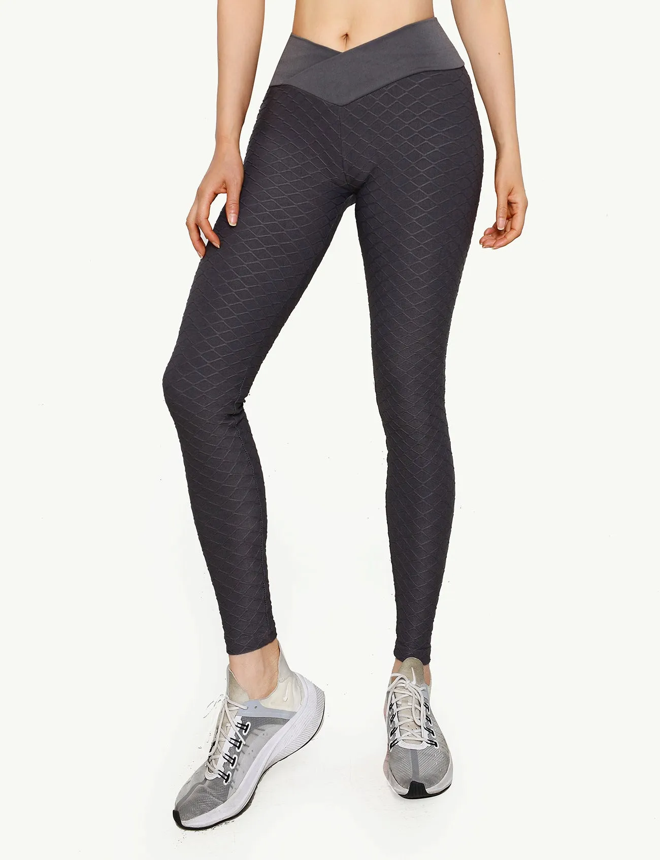 GV Instagram Mesh Butt Enhancing Yoga Pants