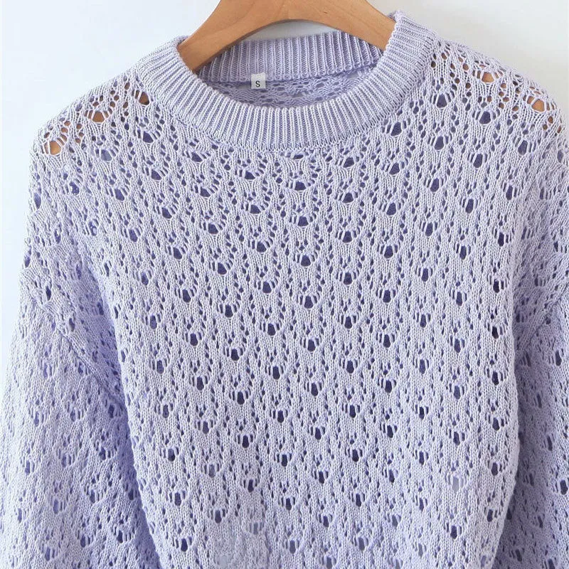 HOLLOW OUT CROPPED KNITTED SWEATER