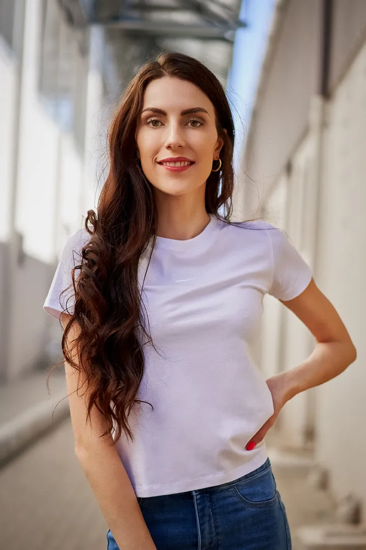 The Mícke Tee in White