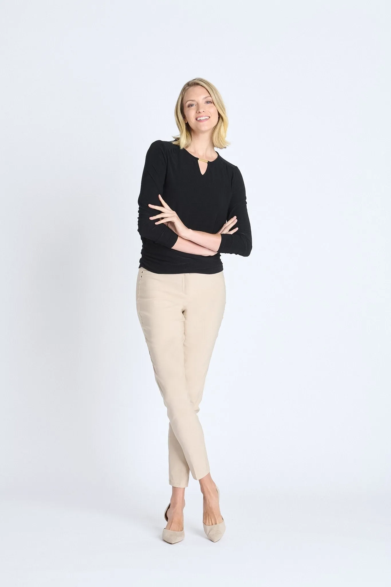 V-Neck Bar Trim Banded Top, Black